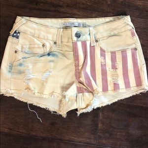 Red White & Blue flag short shorts 🇺🇸